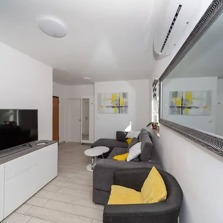Apartment Modern Groundfloor For 2 Biograd Na Moru