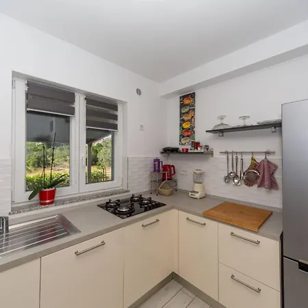 Daire Modern Groundfloor For 2 Biograd Na Moru